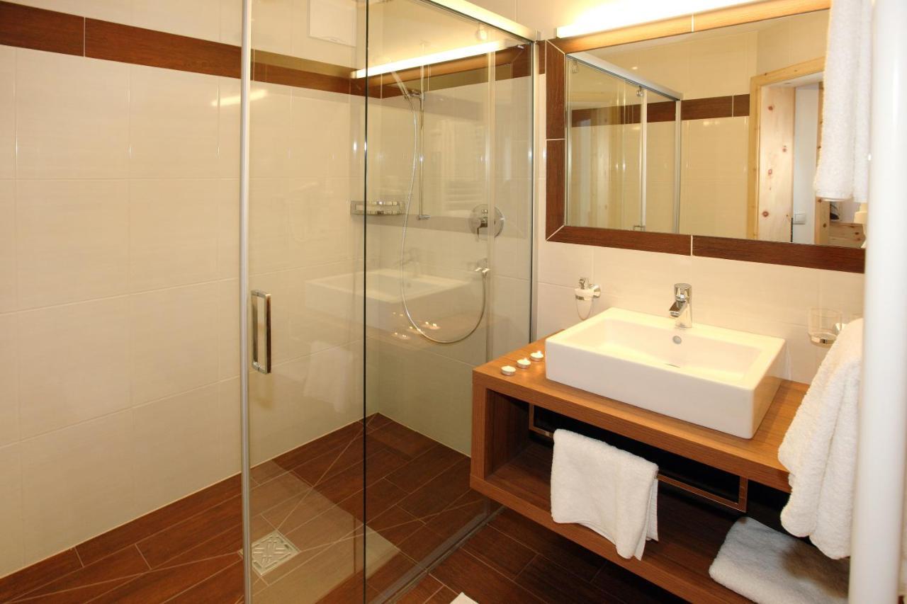 Appartements Alpenkristall Zell am Ziller Pokoj fotografie